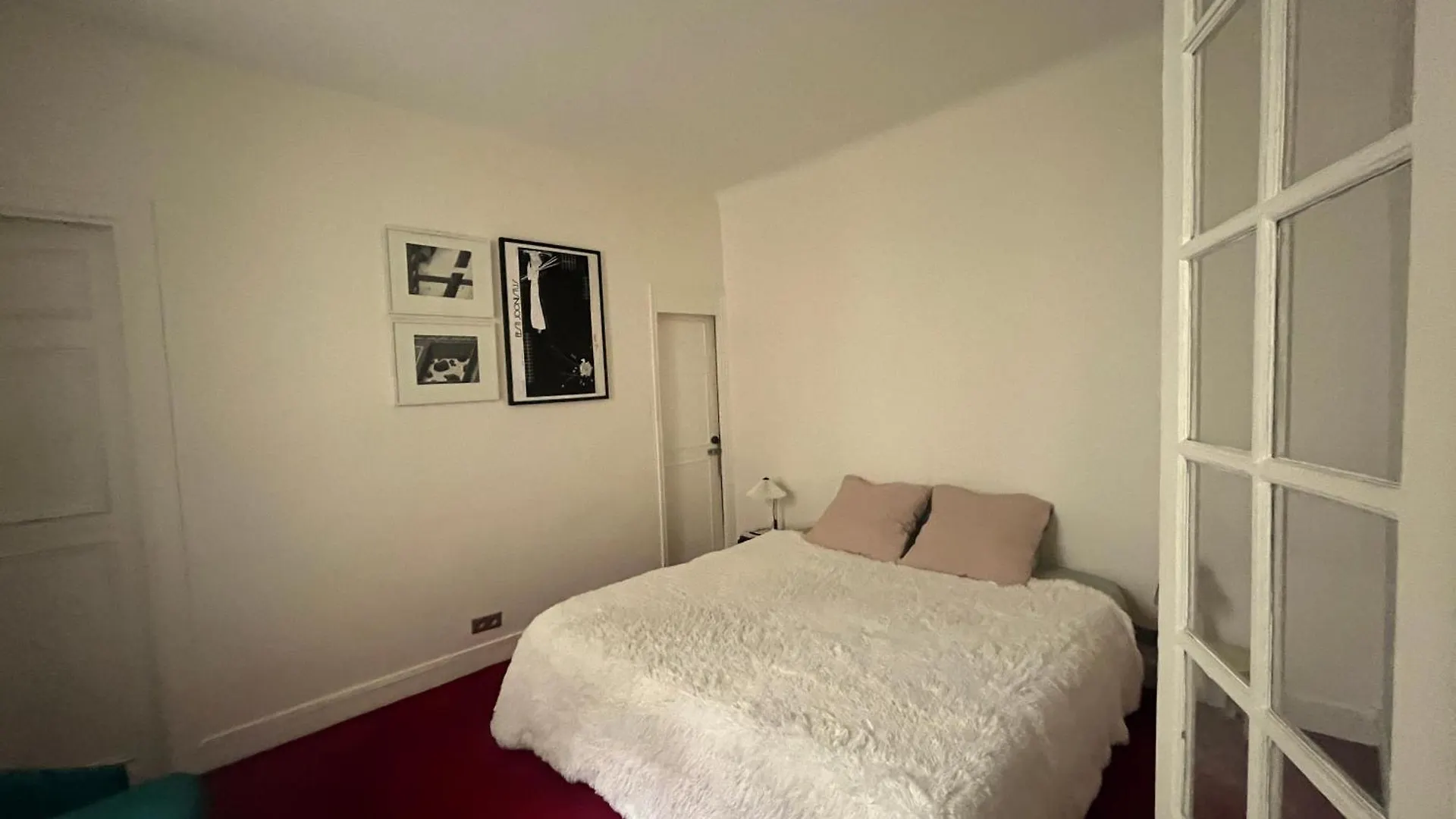 Apartment Charming 1br Rue Des Martyrs