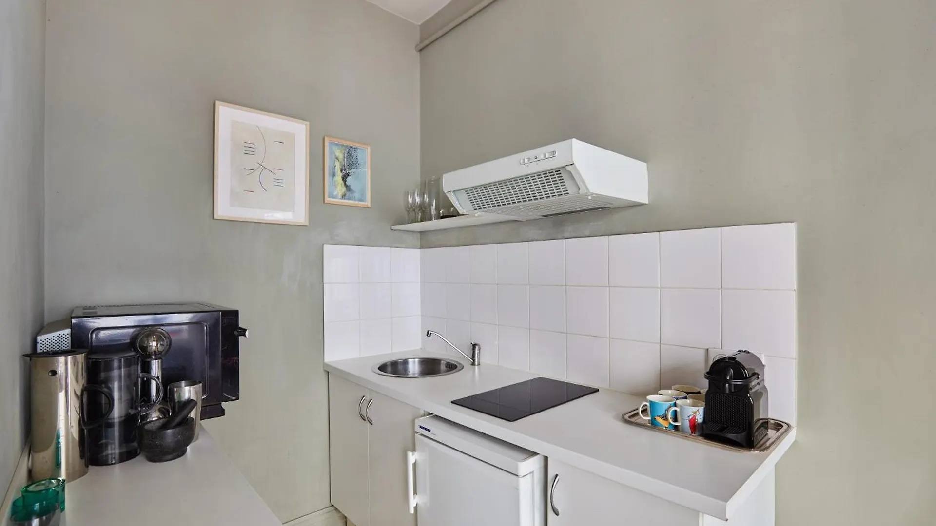 Charming 1br Rue Des Martyrs *